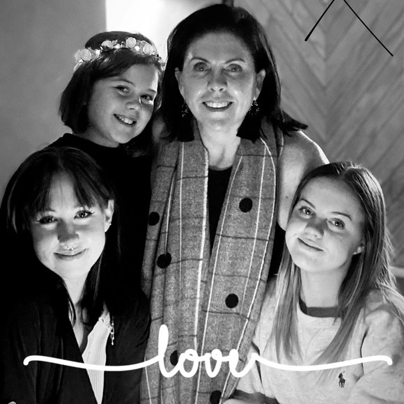 Meet your Posher, Christine - Picture 1 of 1